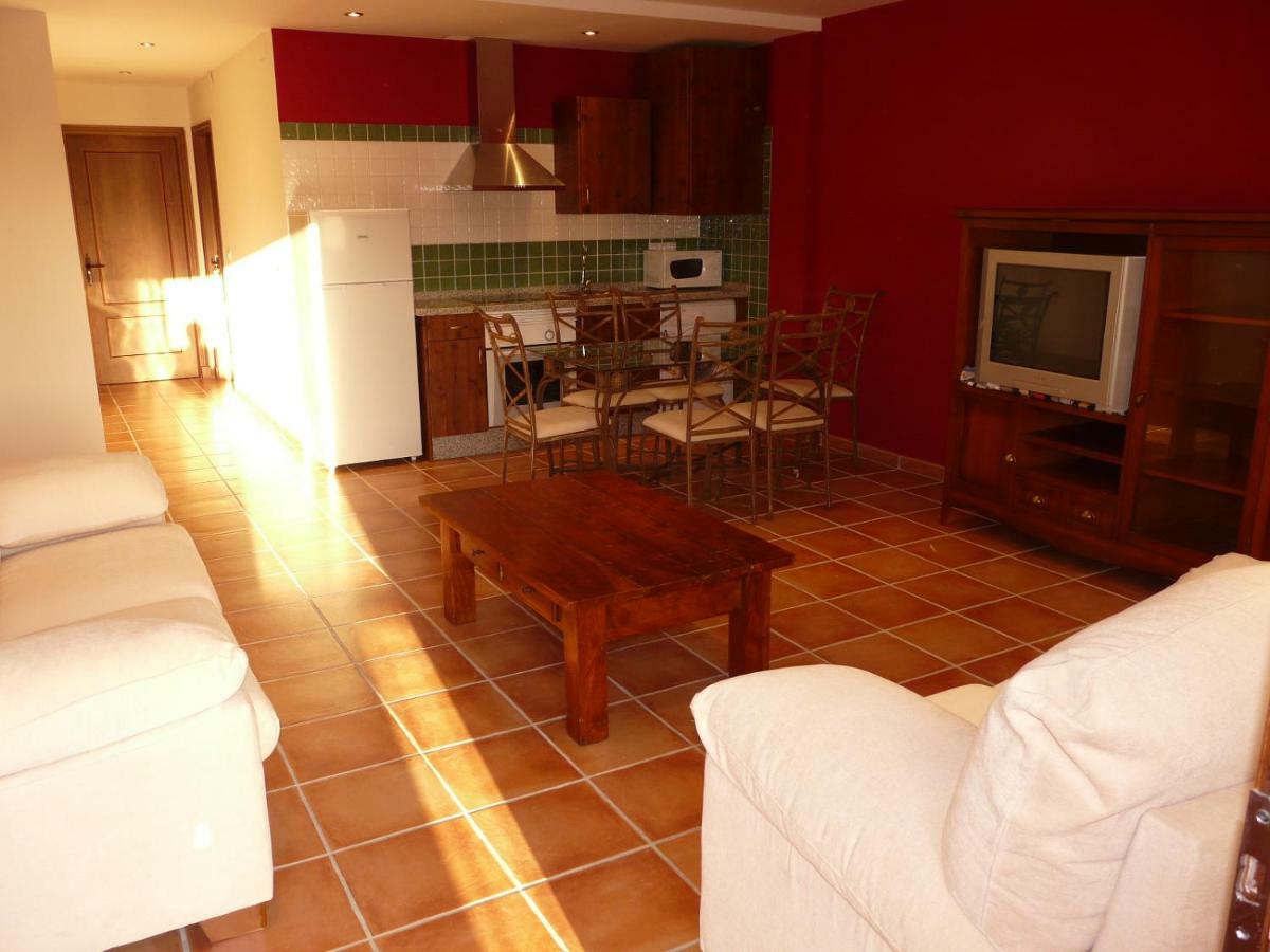Apartamentossierradegata La Noguera Villamiel Luaran gambar