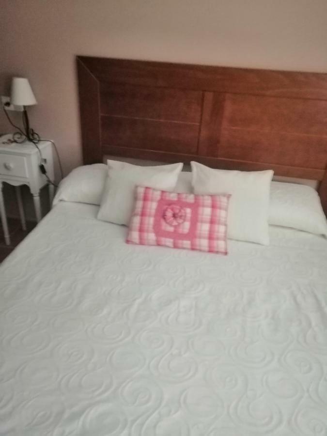 Apartamentossierradegata La Noguera Villamiel Luaran gambar