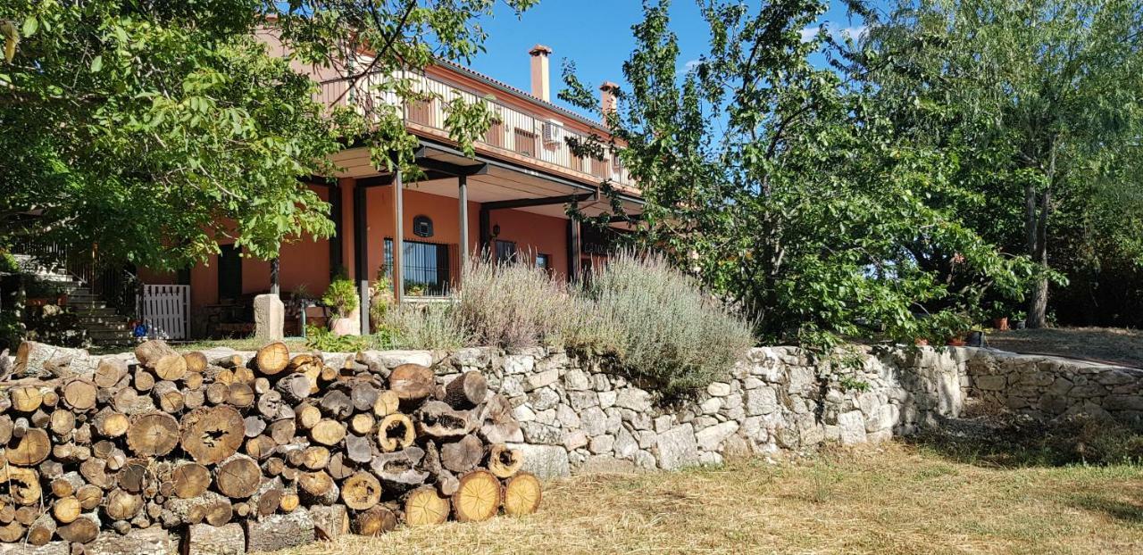 Apartamentossierradegata La Noguera Villamiel Luaran gambar